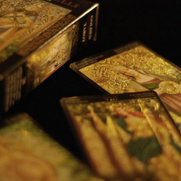 Golden-Botticelli-Tarot-4-600×600