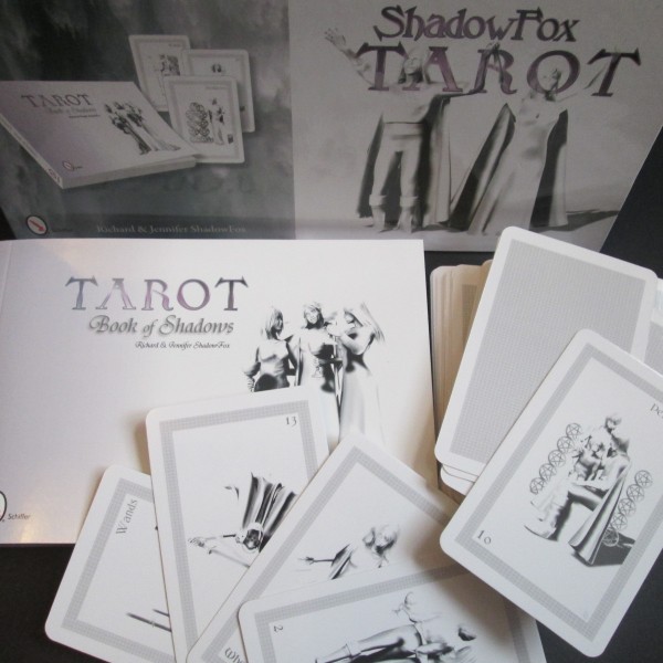 Shadowfox-Tarot-2-600×600