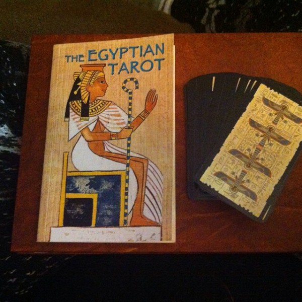 The-Egyptian-Tarot-Kit-2-600×600