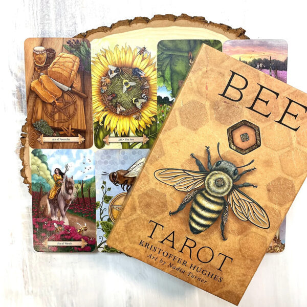 Bee-Tarot-17-600×600