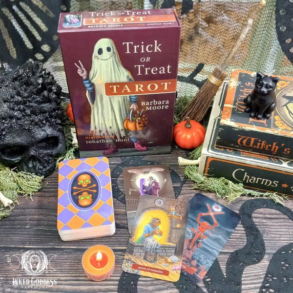 Trick-or-Treat-Tarot-3-600×600