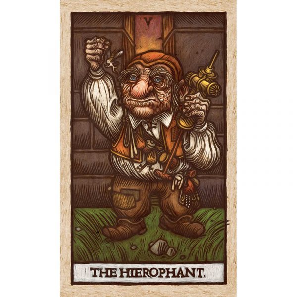 Labyrinth-Tarot-Deck-6-600×600