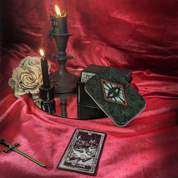 Night-Visions-Tarot-–-Tin-Edition-3